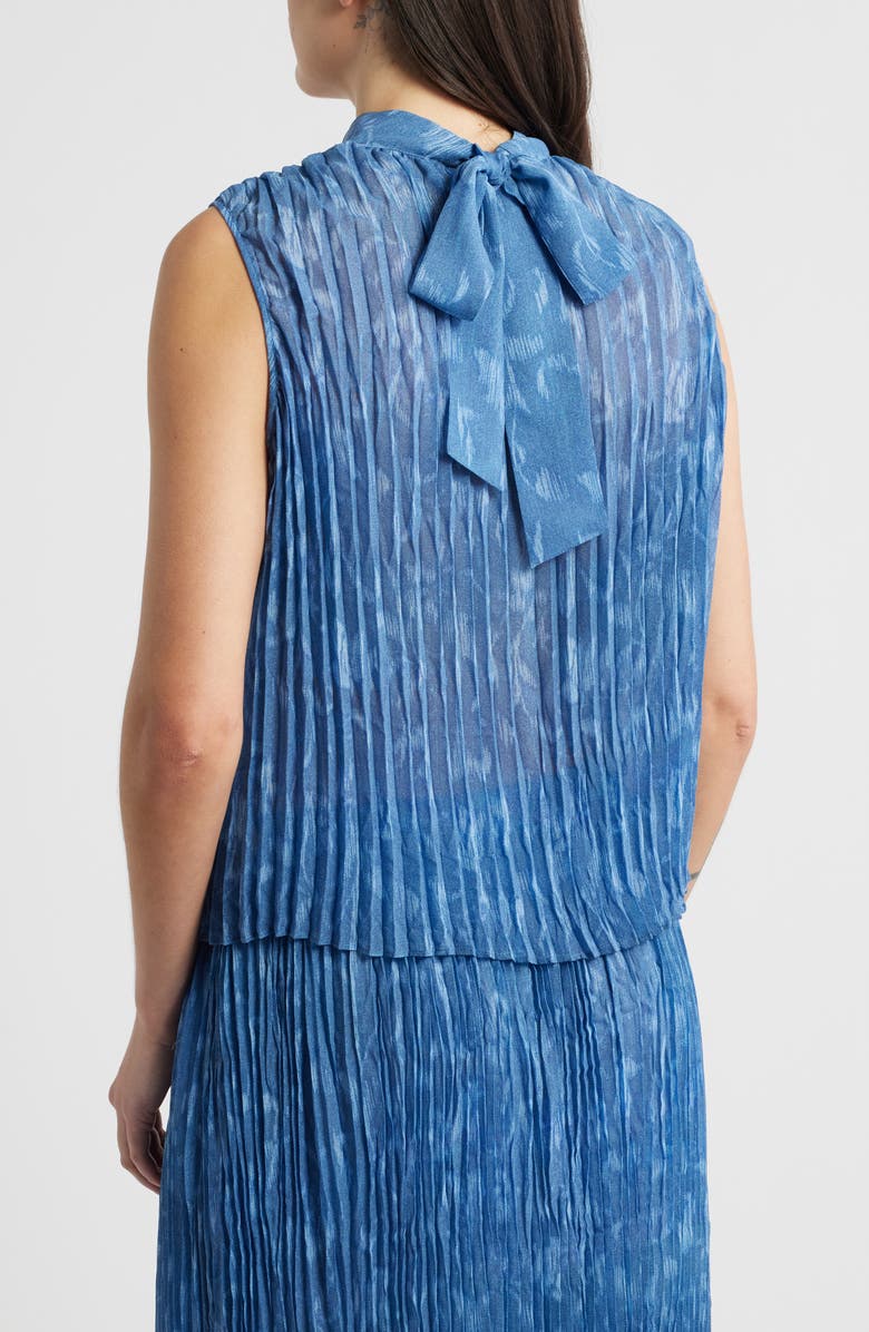 Cloth & Stone Pleated Denim Sleeveless Top, Alternate, color, Indigo Ikat Floral
