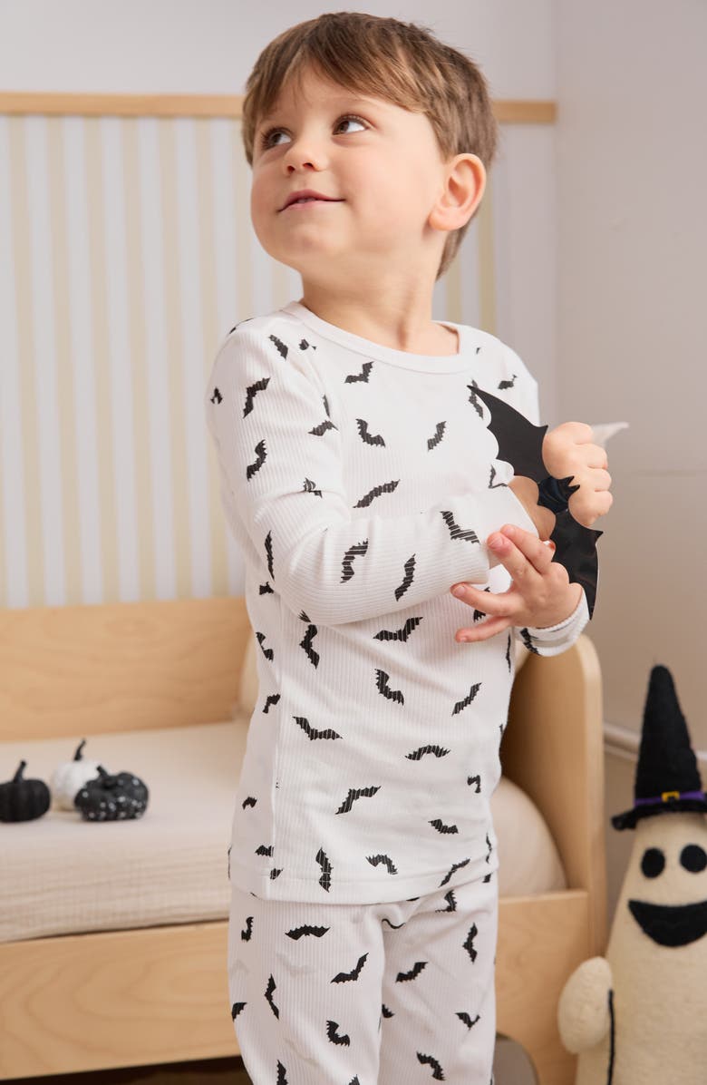 Petit Lem Kids' Bat Print Glow in the Dark Fitted Two-Piece Cotton Rib Pajamas, Alternate, color, Off White