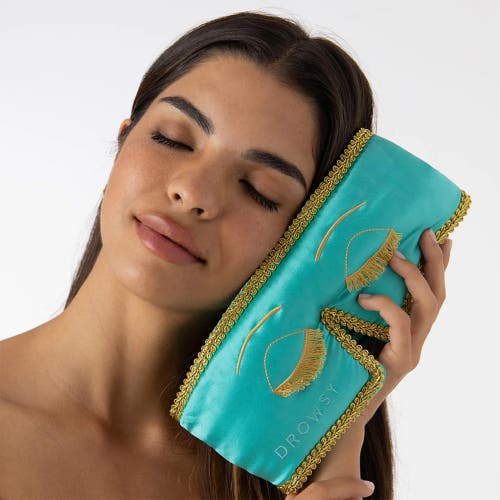 Drowsy Breakfast At Eyelash Protecting Mask In Blue