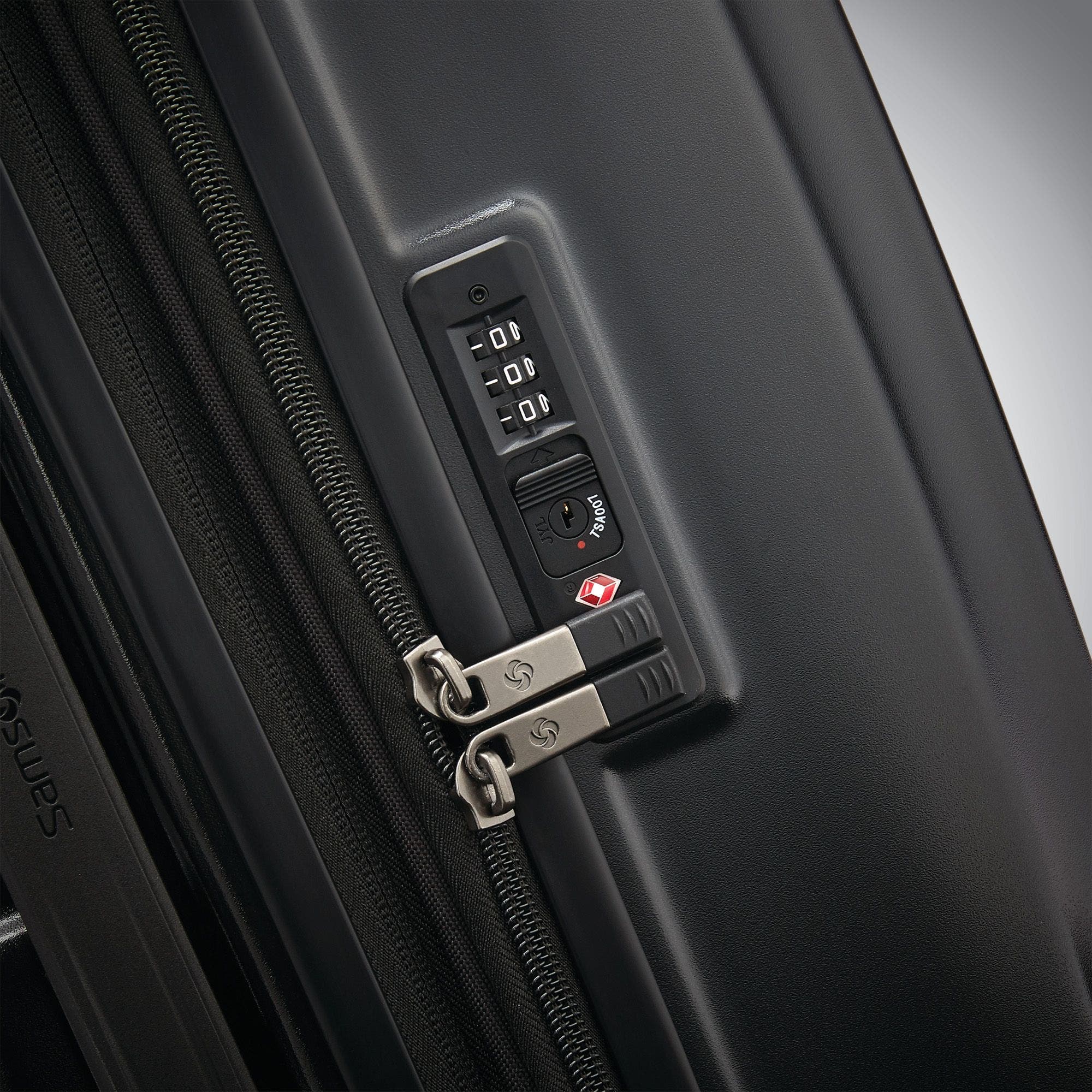 Samsonite Octiv 2-Piece Set (20/24) Hardside Spinner, Alternate, color, Stealth Black