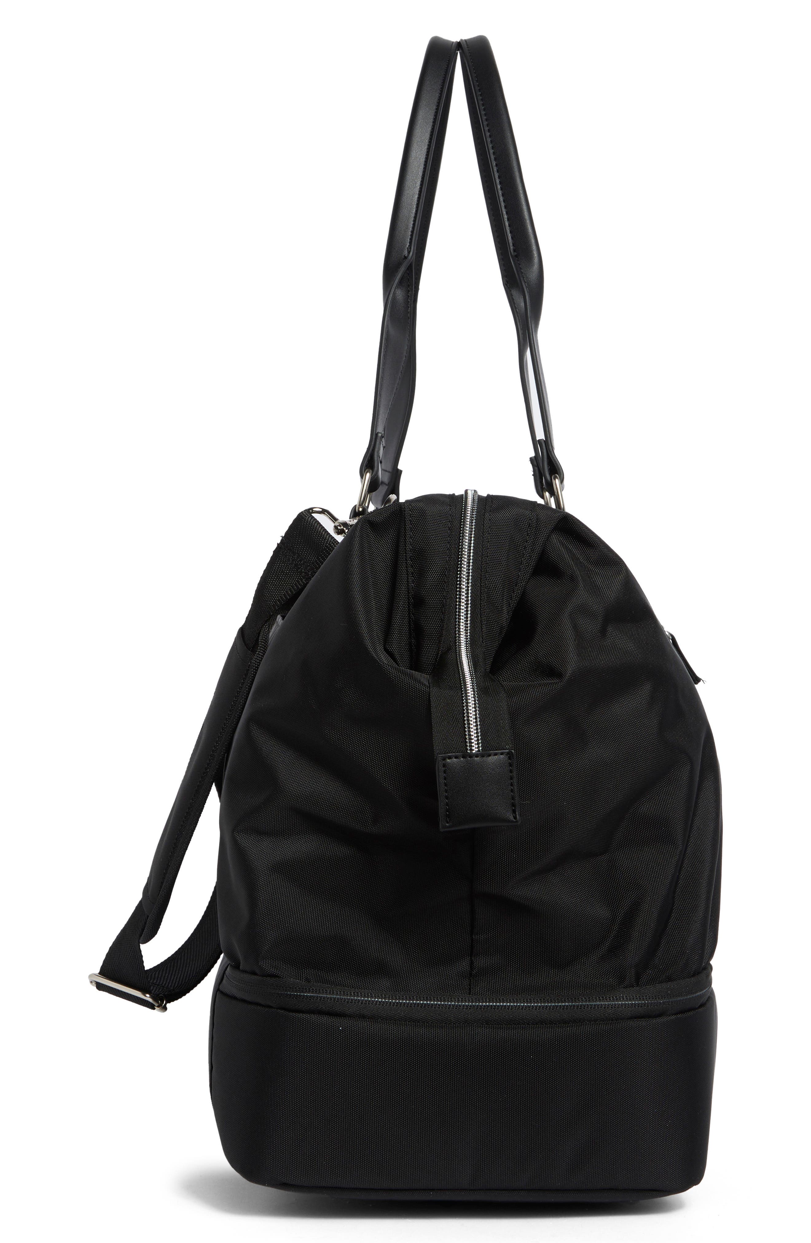 Pilot Air™ 2 Weekend Duffel Bag, Alternate, color, BLACK