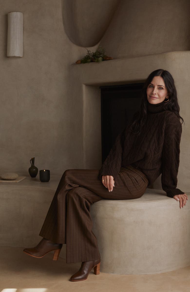 Homecourt Balsam Fireplace Scented Candle, Alternate, color, Dark Green