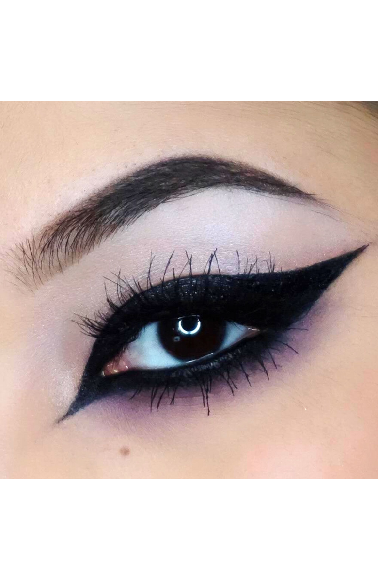 REINA REBELDE Liquid Eyeliner, Opaque Finish., Alternate, color, Zapatista