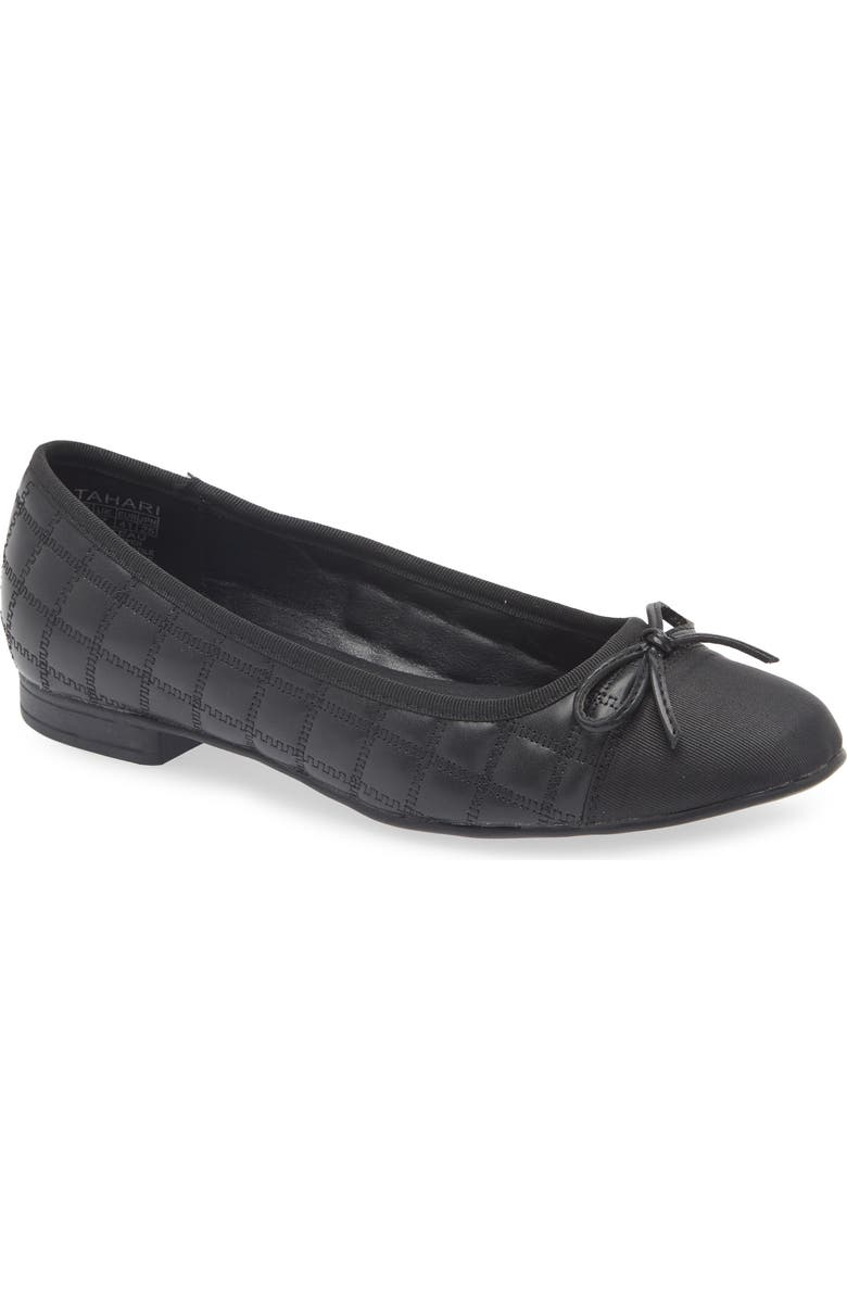 T Tahari Chateau Cap Toe Quilted Flat, Main, color,