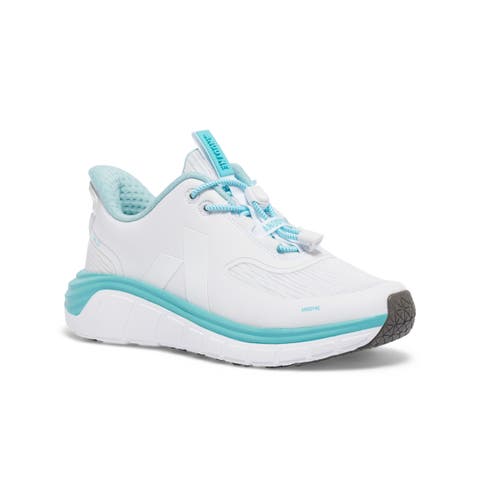 No. 23 Women's Sport Pace Hands Free Sneaker