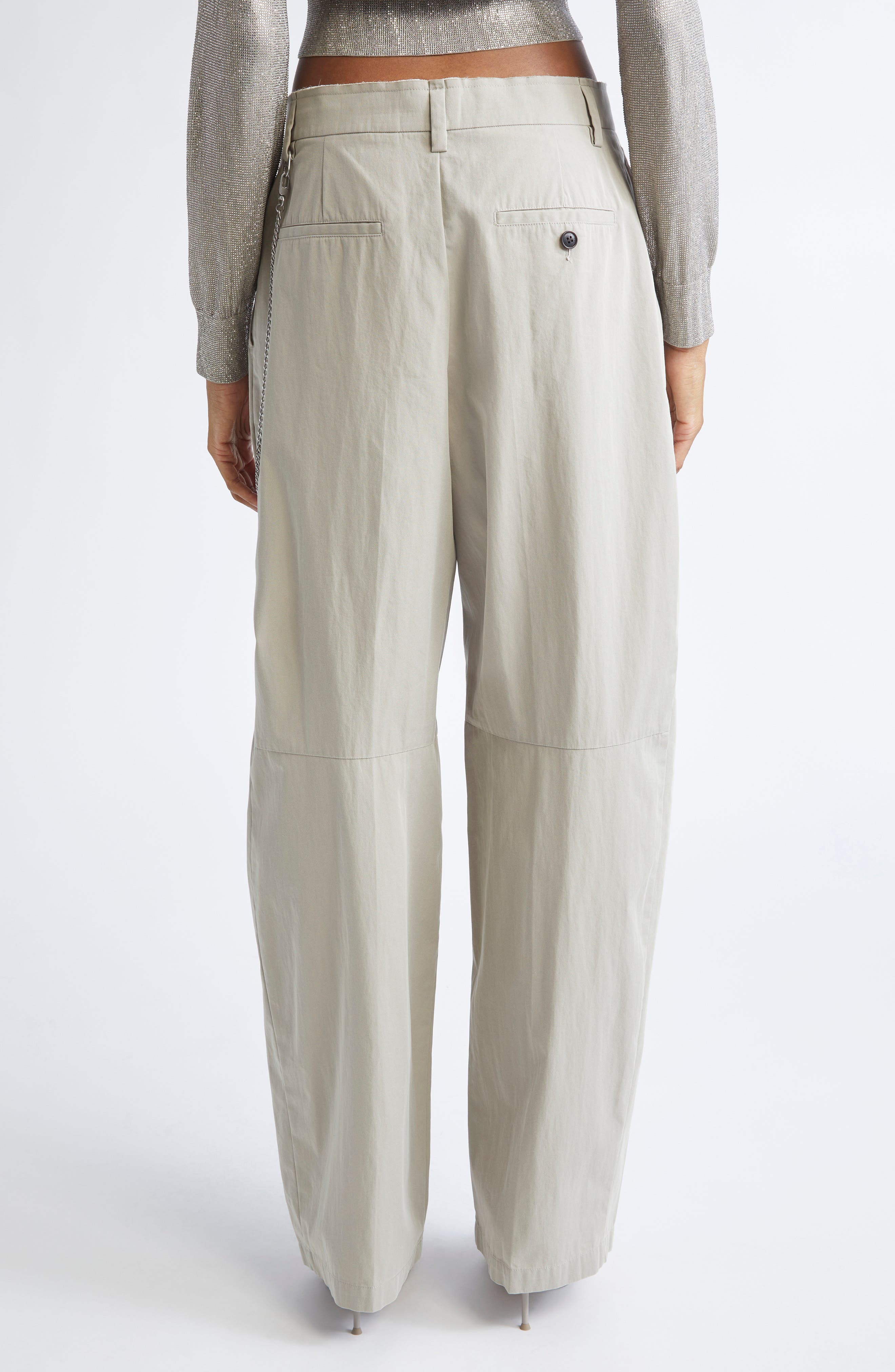 Pleated Balloon Leg Trousers with Detachable Chain Detail (Women 