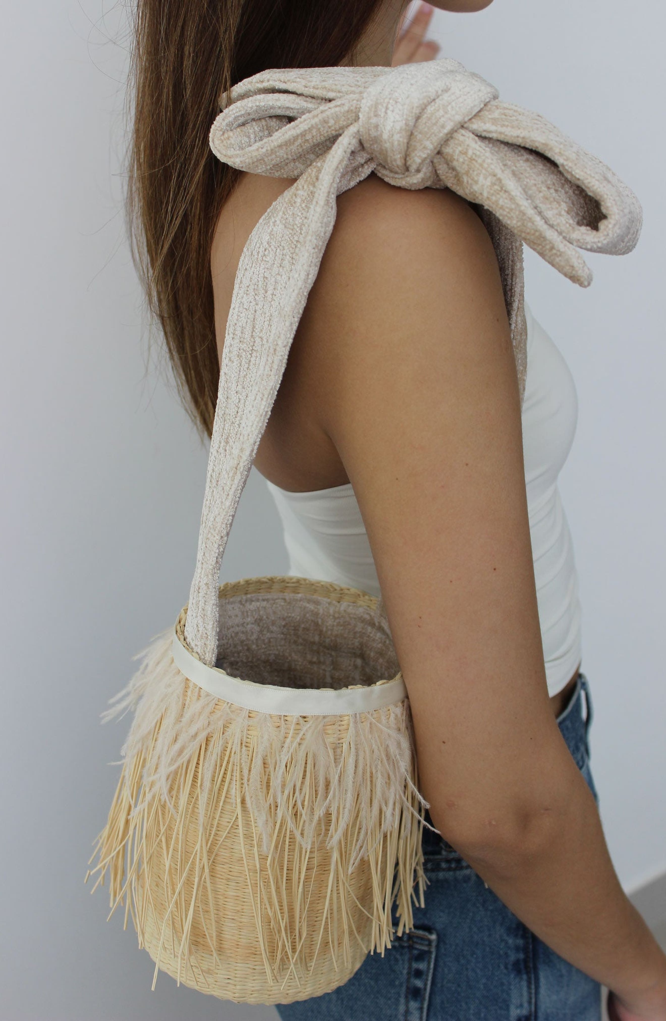 81036304 Arena Handbag, Alternate, color, Beige