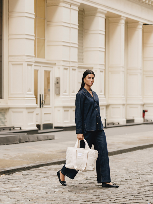 Augustnoa Everyday Tote Bag In Natural