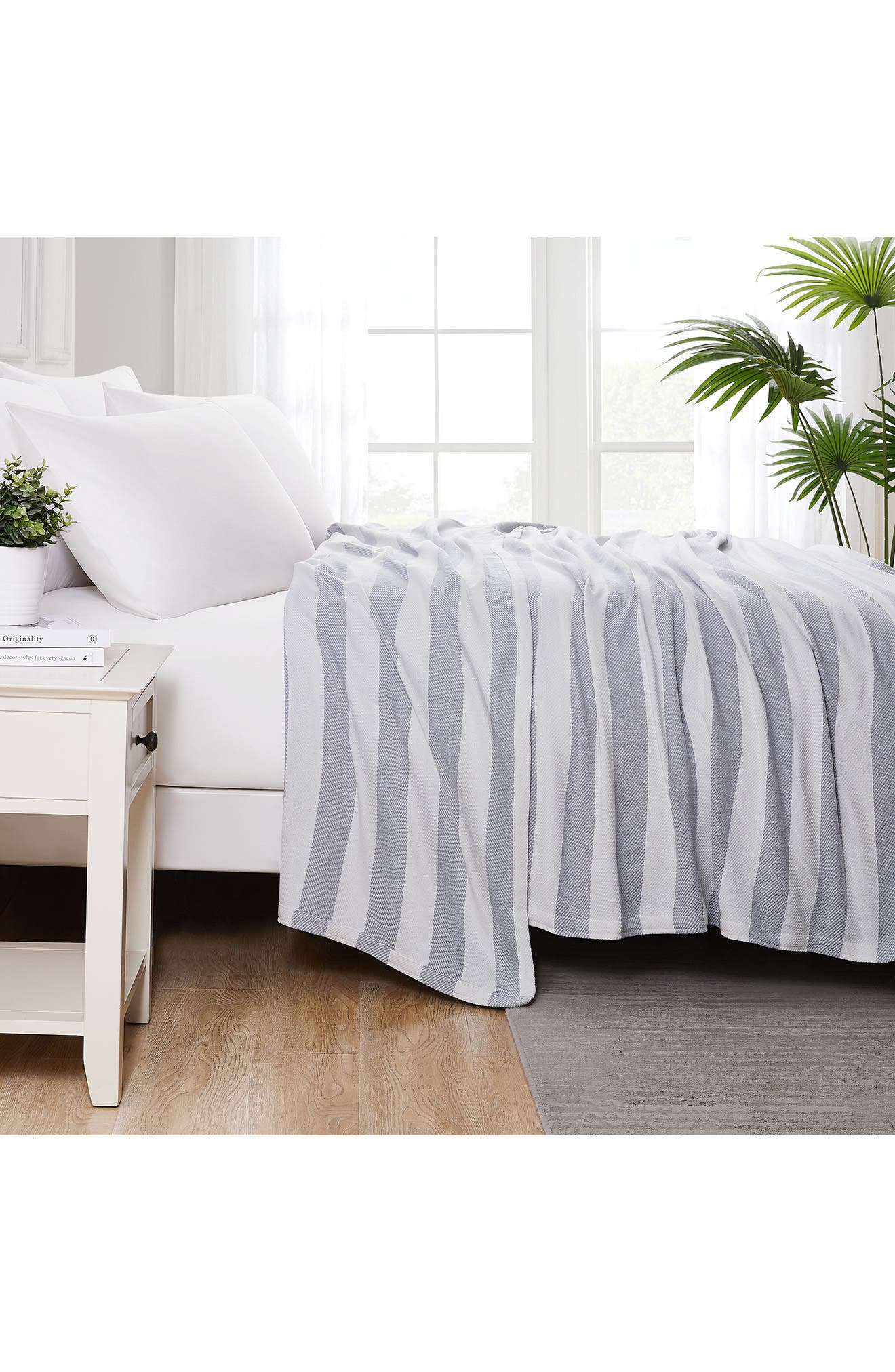 SOUTHSHORE FINE LINENS Striped Cotton Luxury Blanket
