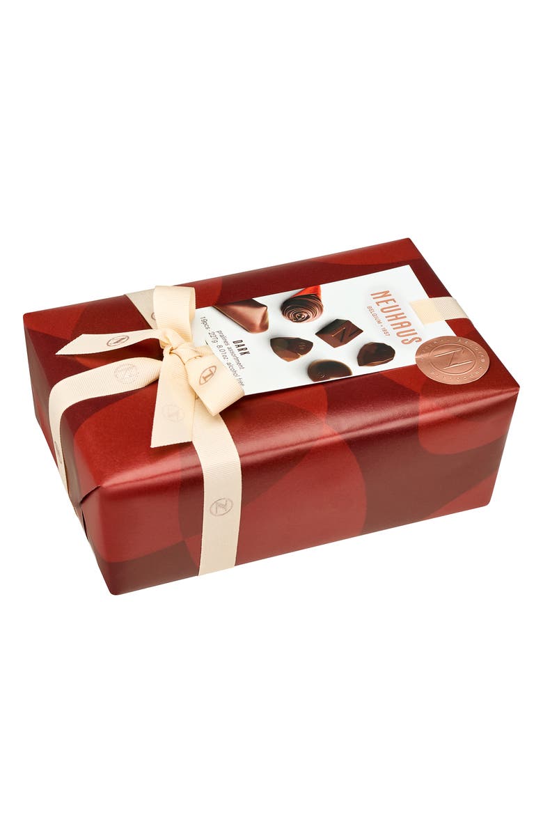 NEUHAUS Valentine Ballotin 19-Piece Dark Chocolate Box, Alternate, color, Red