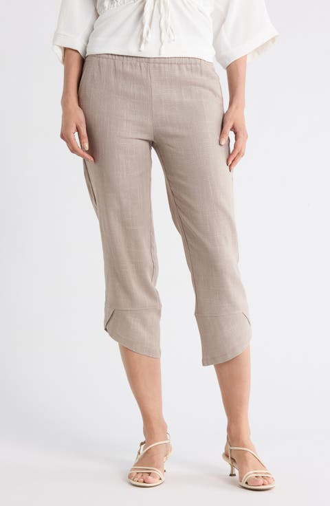 Pull-On Capri Pants