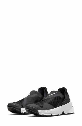 Nike Go Flyease Slip-On Sneaker