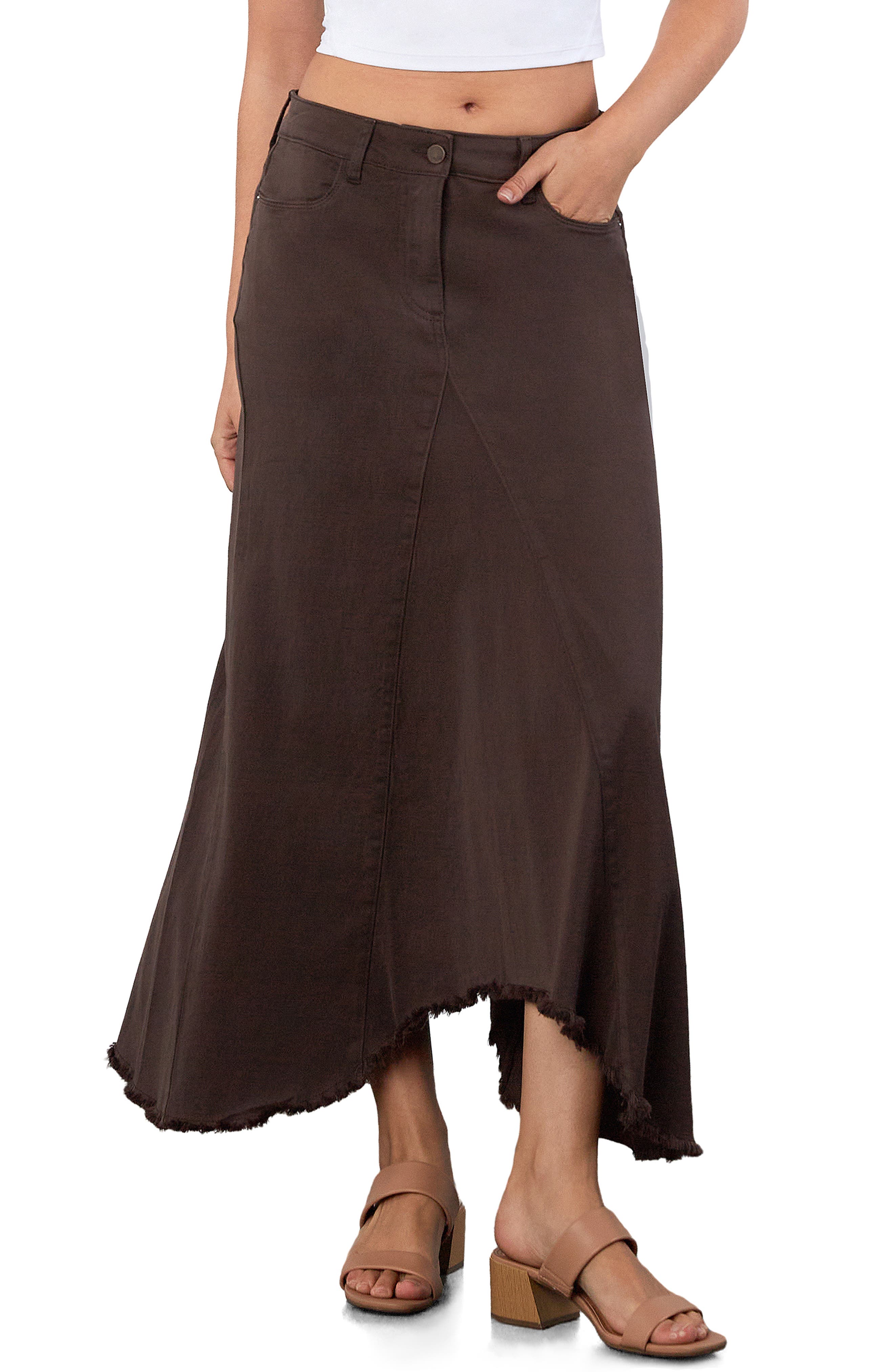 CHOCOLATE BROWN