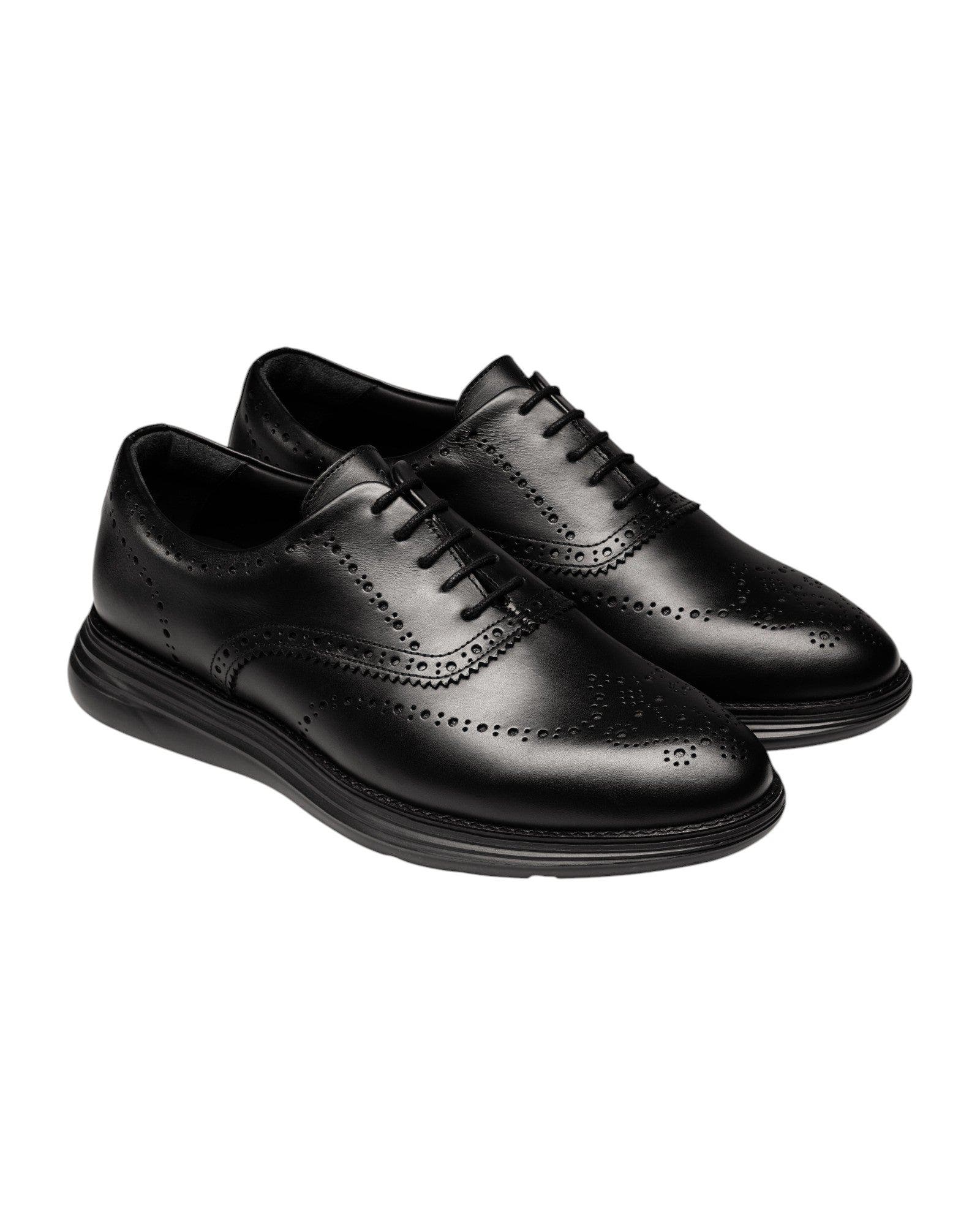 Charles Tyrwhitt Leather Hybrid Trainers, Main, color, Black