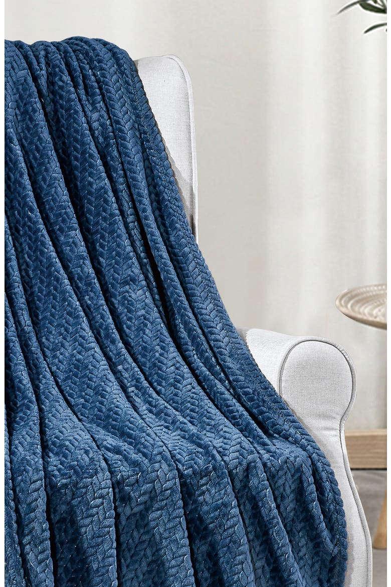 Chevron Textured Plush Throw, Alternate, color, BLUE