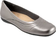 Trotters Sasha Flat