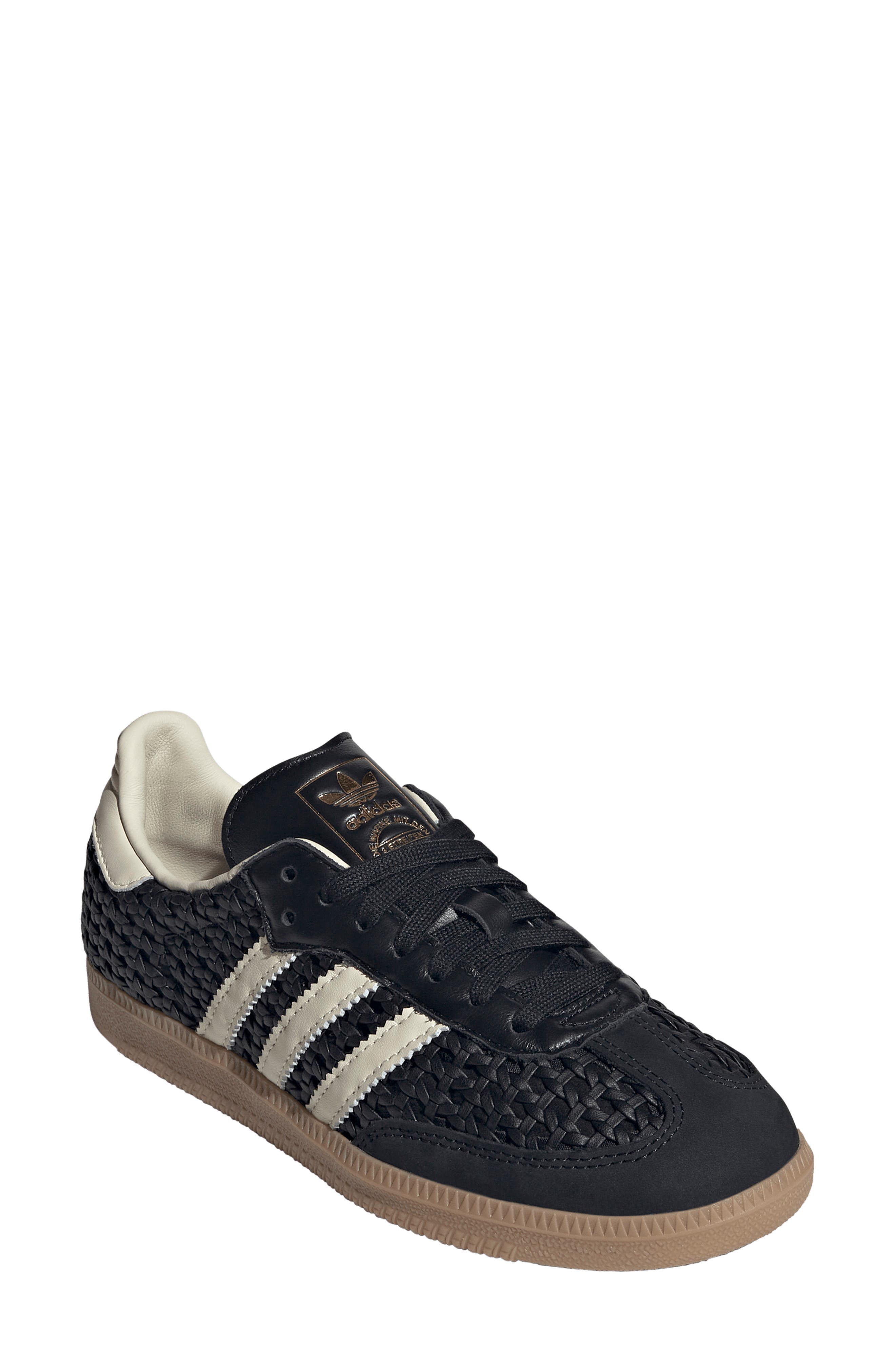 CORE BLACK