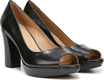 naturalizer amie pump