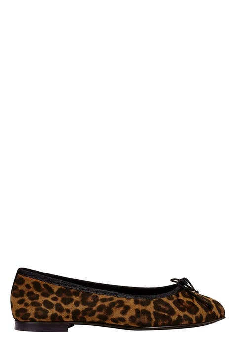 The Demi Flat