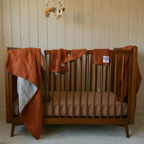 Parker Baby Co. Muslin Quilt In Clay