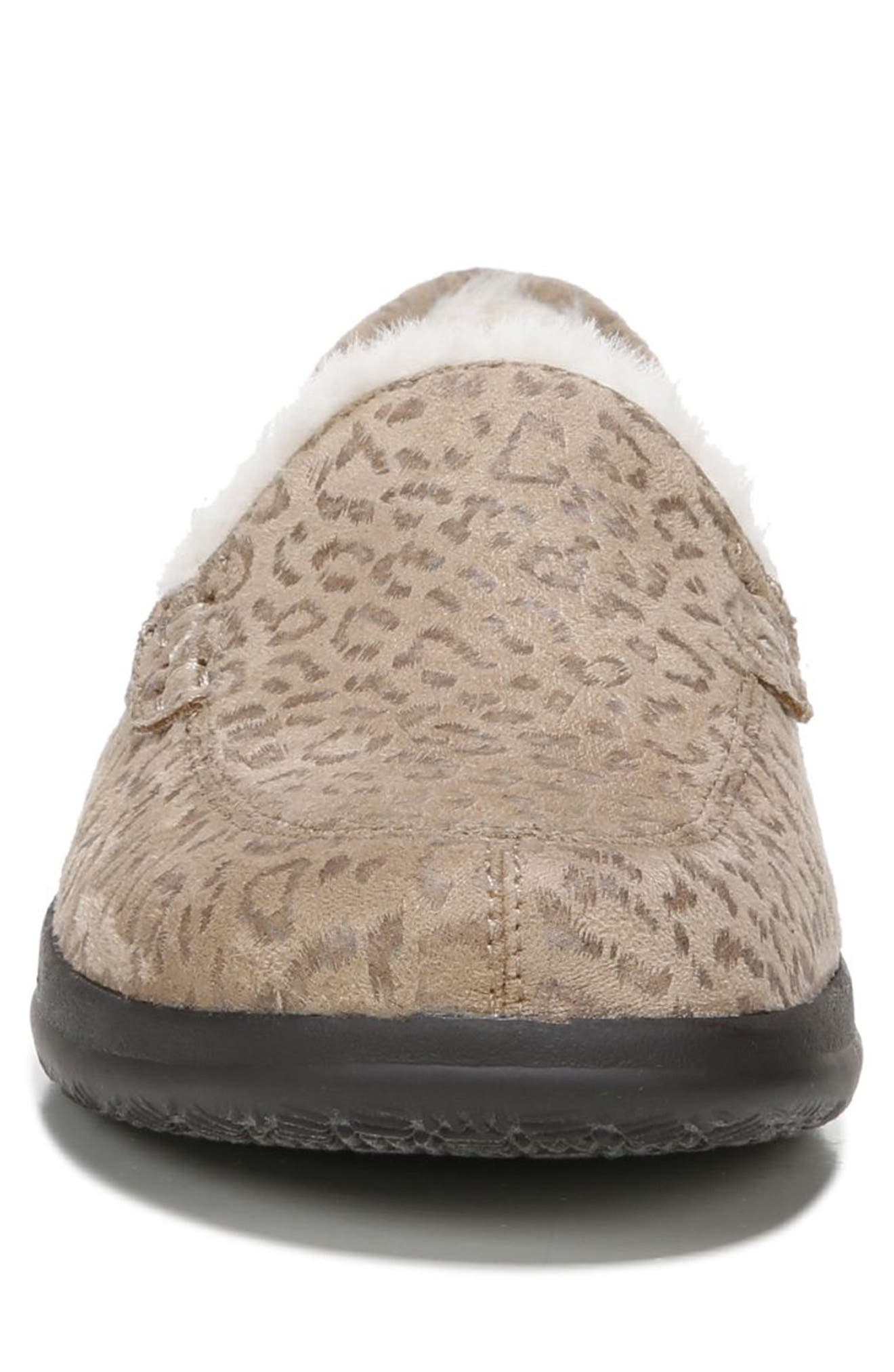 Vionic Lynez Loafer, Alternate, color, 