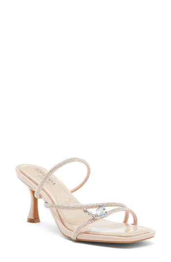 Top Guy Shoes Vero Crystal Butterfly Sandal In Light Beige