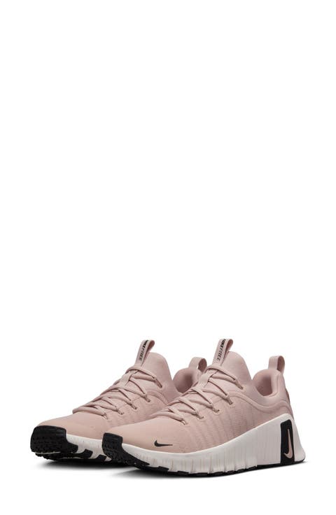 Free Metcon 6 Training Shoe (Women)