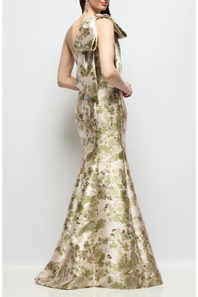 Leanor Metallic Bow Shoulder Trumpet Gown, Alternate, color, PERIDOT BLUSH