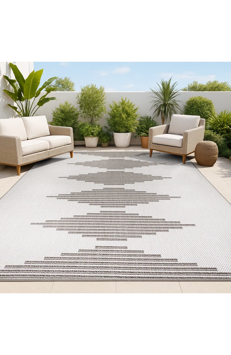 JONATHAN Y Vinales Diamond Stripe Indoor/Outdoor Area Rug, Alternate, color, Light Gray/Black