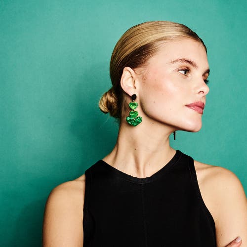 Toolally Heart Drop Earrings In Green