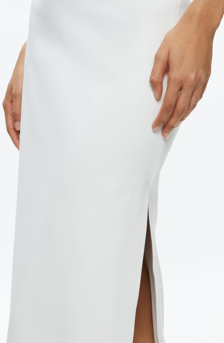 Alice + Olivia Maeve Back Slit Faux Leather Midi Skirt, Alternate, color, Off White