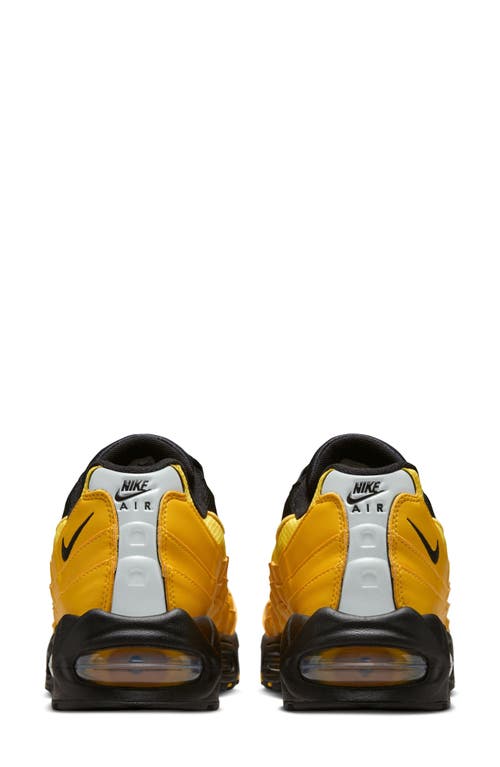 Nike Air Max 95 Sneaker In Multi