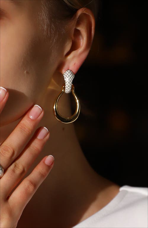 Rc Retro Chic Uraeus Earrings In Gold