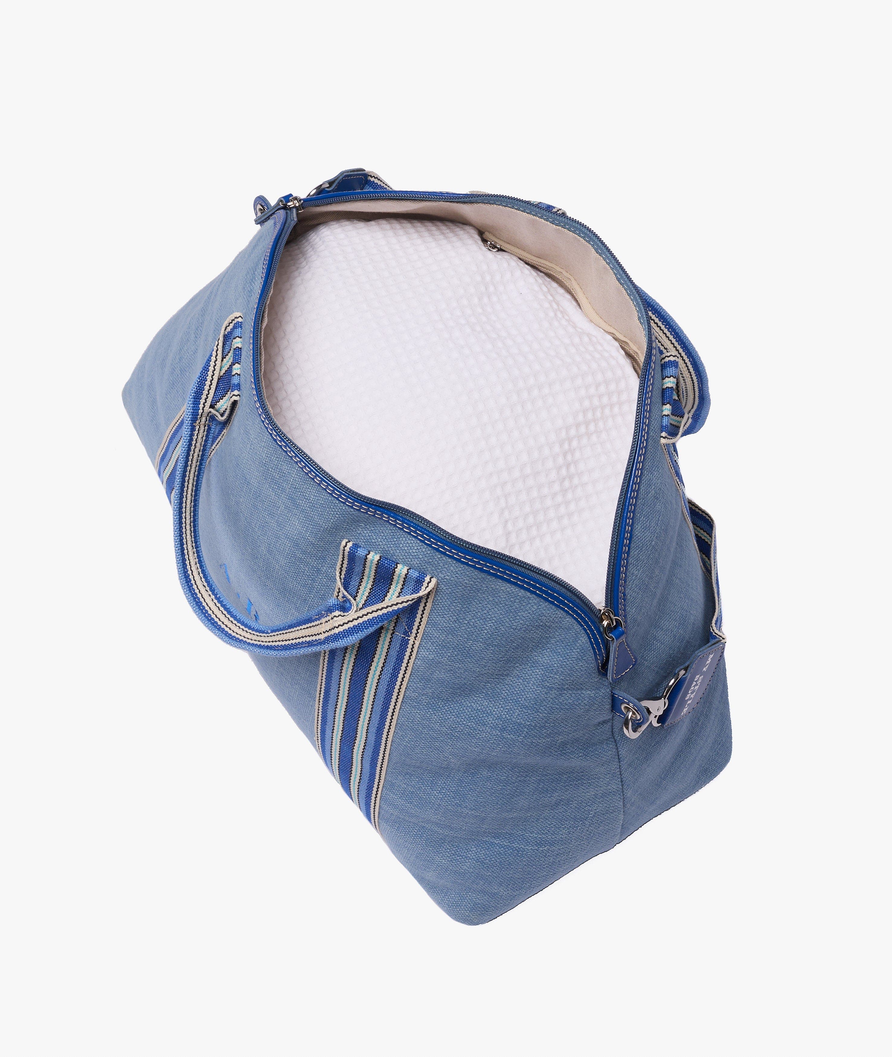 Macari London Duffel Bag, Alternate, color, Powder Blue
