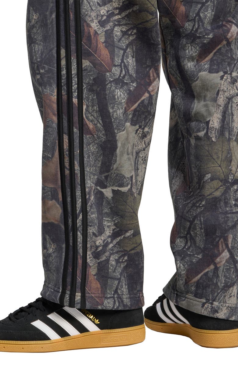 adidas Camo Fleece Sweatpants, Alternate, color,