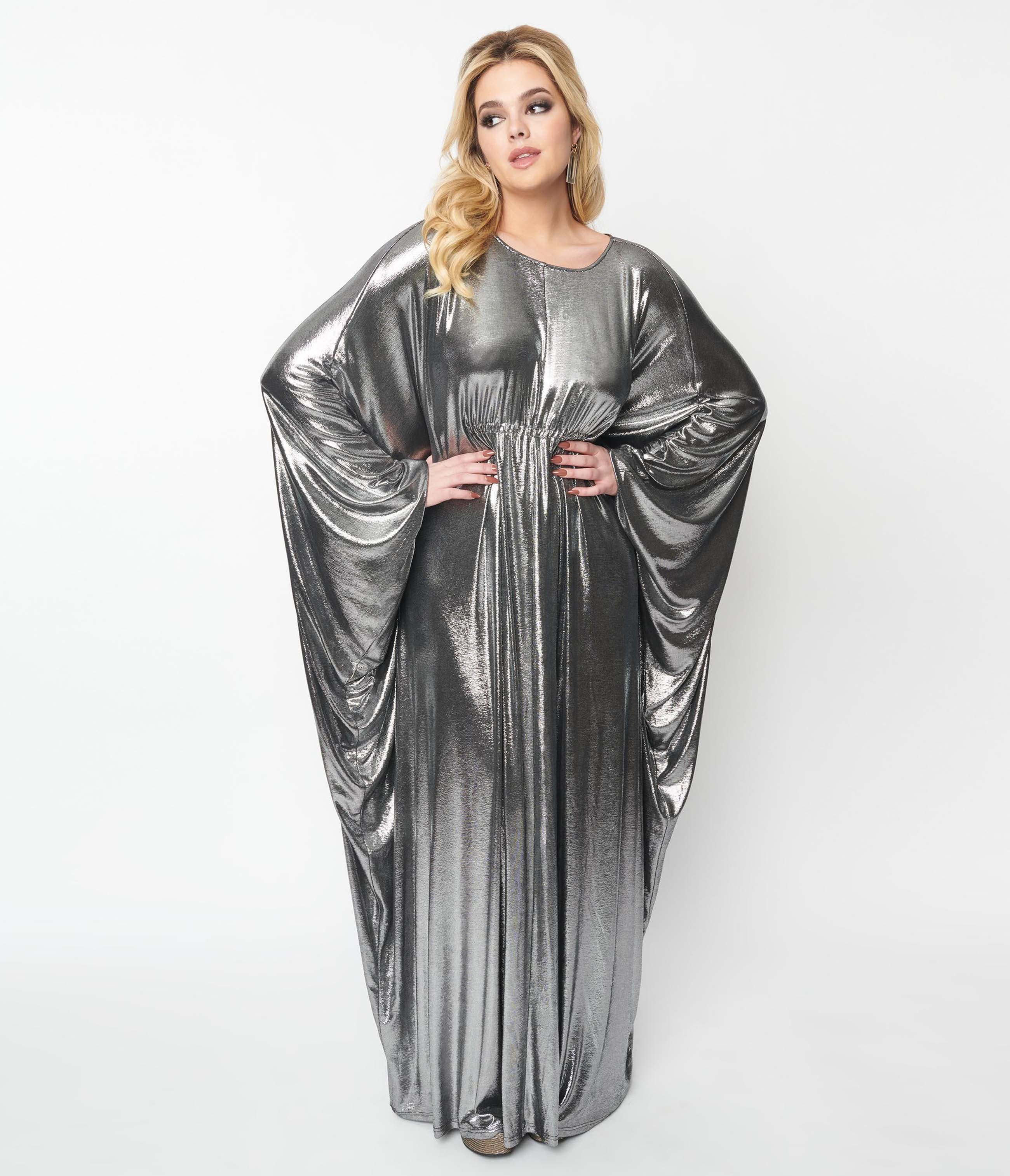 1970s Batwing Caftan - image 3