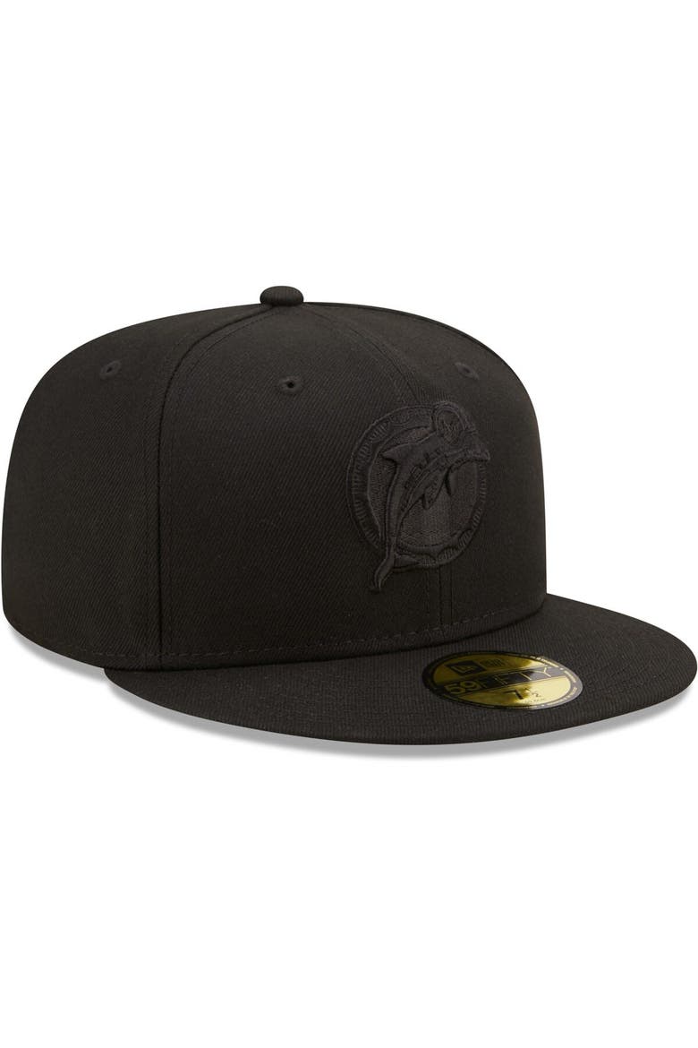 Men's New Era Miami Dolphins Black on Black Alternate Logo 59FIFTY Fitted Hat, Alternate, color, Black