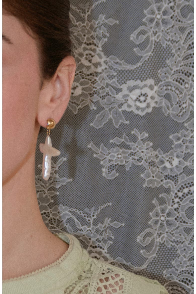 Colette Cross Earrings, Alternate, color, Stud / Gold