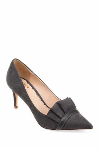 Journee Collection JOURNEE Marek Ruffle Pump