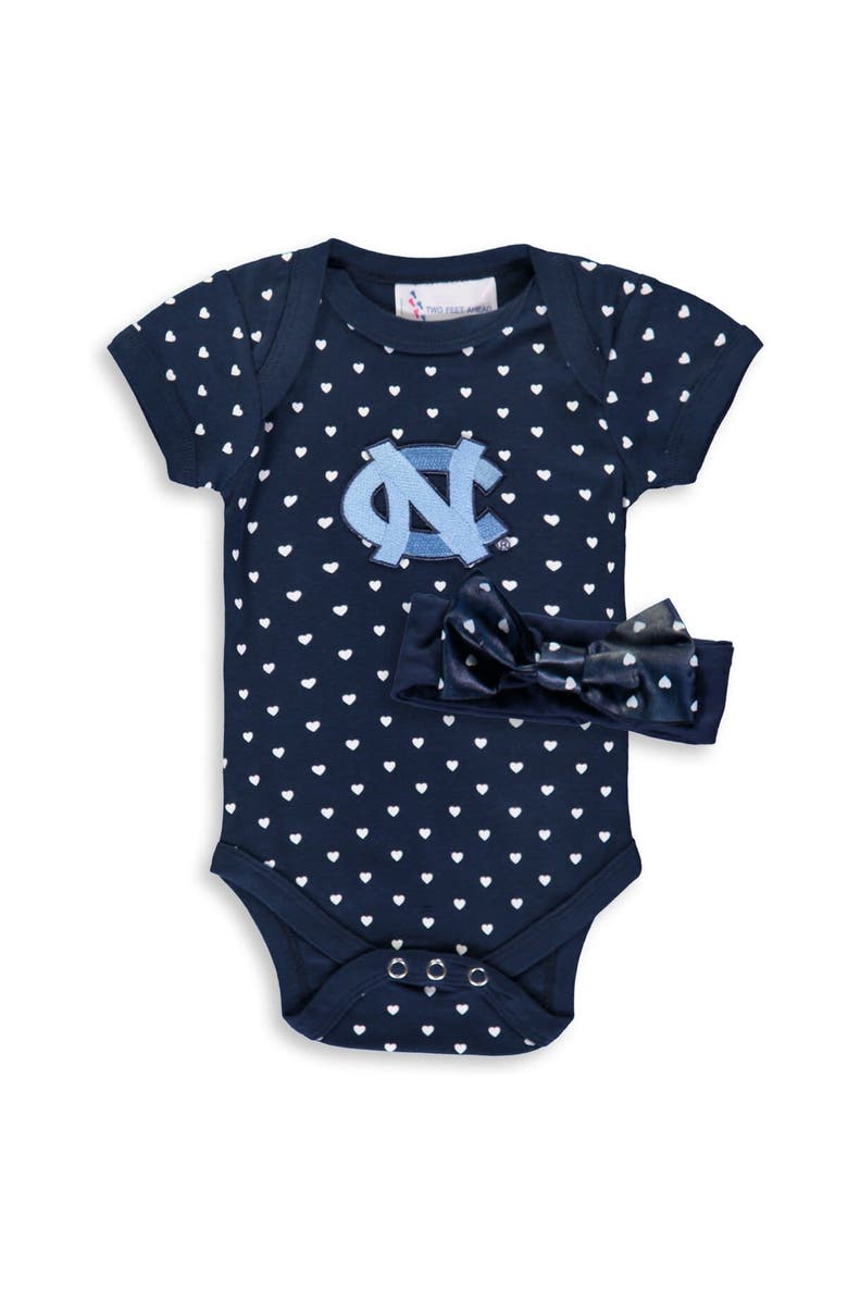TWO FEET AHEAD Girls Newborn & Infant Navy North Carolina Tar Heels Hearts Bodysuit and Headband Set, Main, color, 