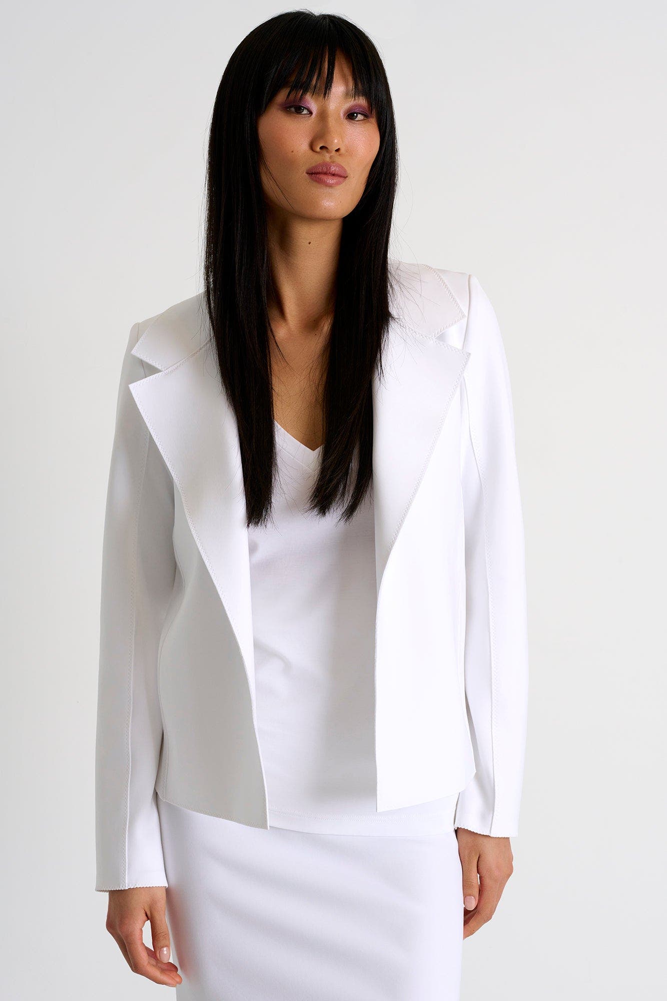Classic Fitted Short Blazer