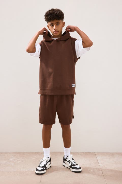 Sleeveless sports hoodie and shorts with drymove
