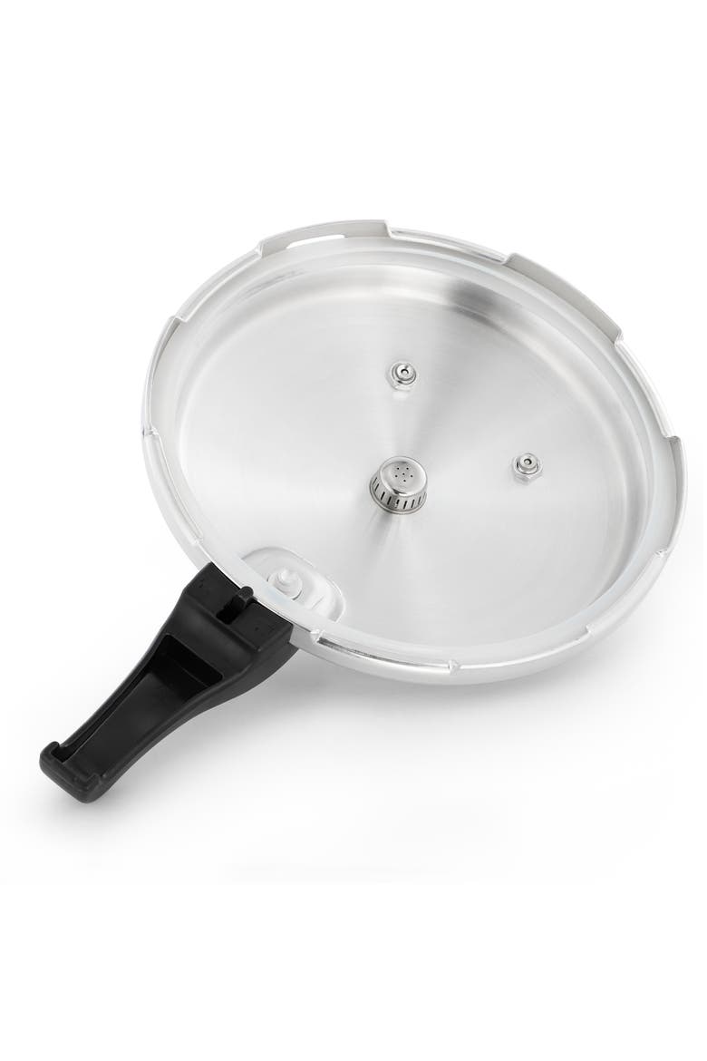 9.5 Quart Induction and Stovetop Pressure Cooker with Steamer, Alternate, color, Silver