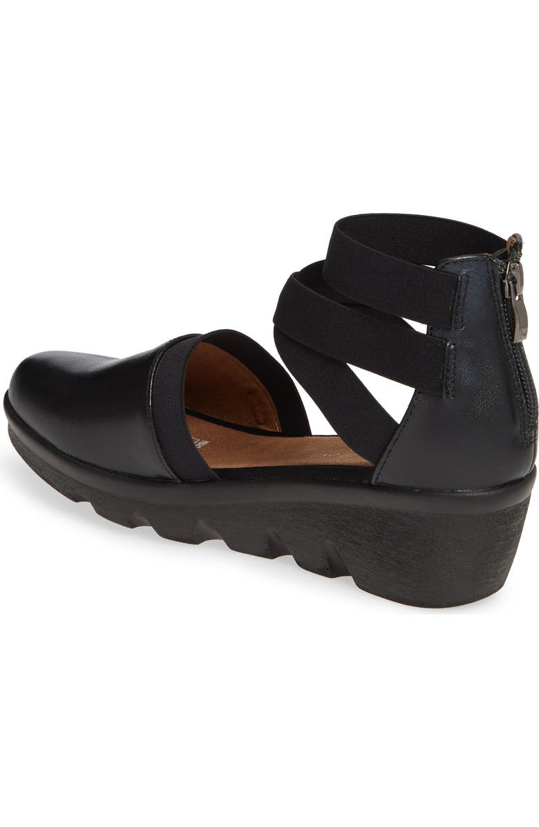 bernie mev. Sigal Wedge Pump, Alternate, color,