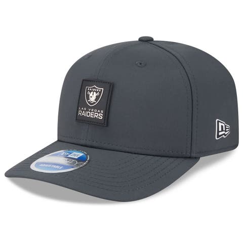 Men's New Era Charcoal Las Vegas Raiders 2025 Sideline Cold Weather 9SEVENTY Adjustable Hat