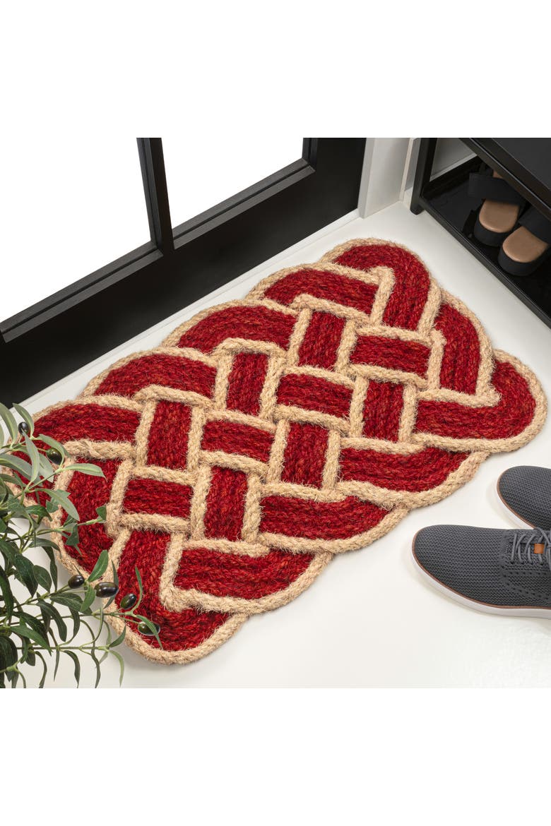 Maeve Classic Coastal Scalloped Basketweave Coir Indoor/Outdoor DoorMat, Alternate, color, Red/Bleach (Set of 2)