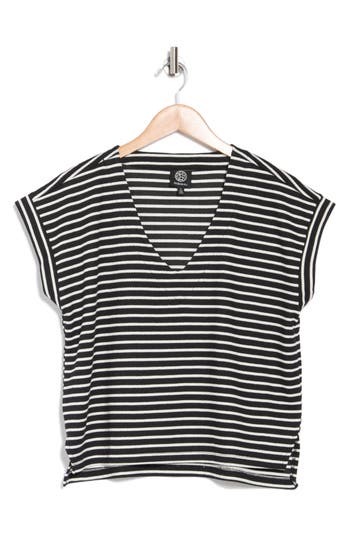 Bobeau V-neck Short Sleeve Top