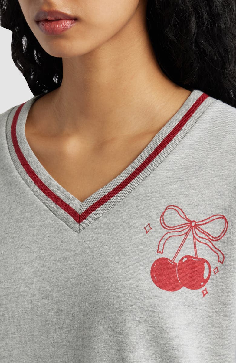 GOLDEN HOUR Heart Card Bow Ace V-Neck Sweatshirt, Alternate, color, Heather Gray