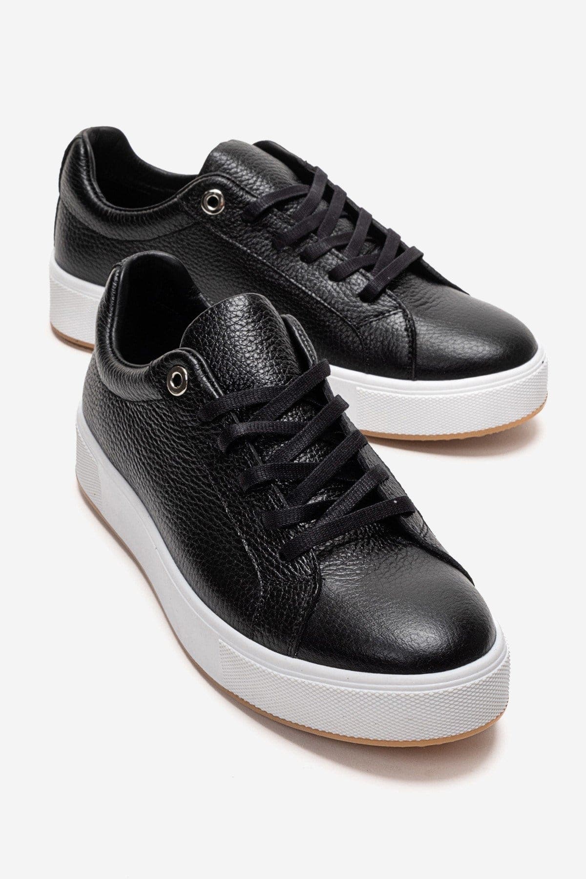 Forever & Always Shoes Pallen Leather Casual Sneaker, Main, color, Black