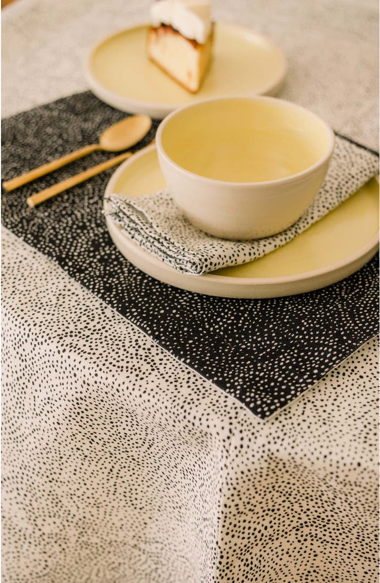 at300nelson Palizada in Albatross - Single Napkin, Alternate, color, Albatross